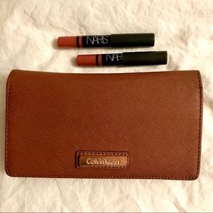 ✨ Calvin Klein ✨ Wallet